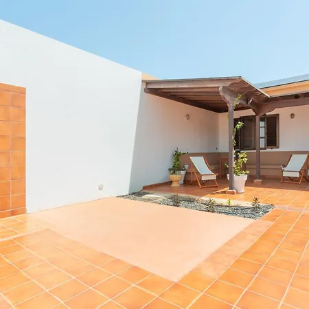 Apartment Casita Dragon Y Suerte Pool
