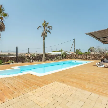Casita Dragon Y Suerte Pool Apartment